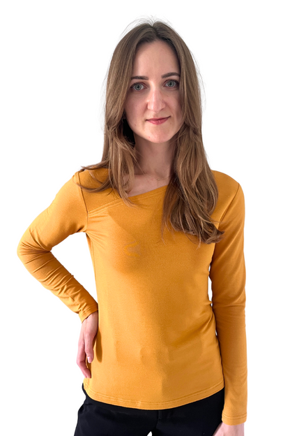 Bluzka Longsleeve z asymetrycznym dekoltem | LUVA | musztardowy żółty